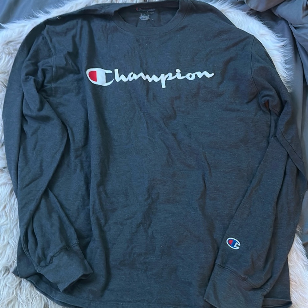 Long sleeve champion shirt
